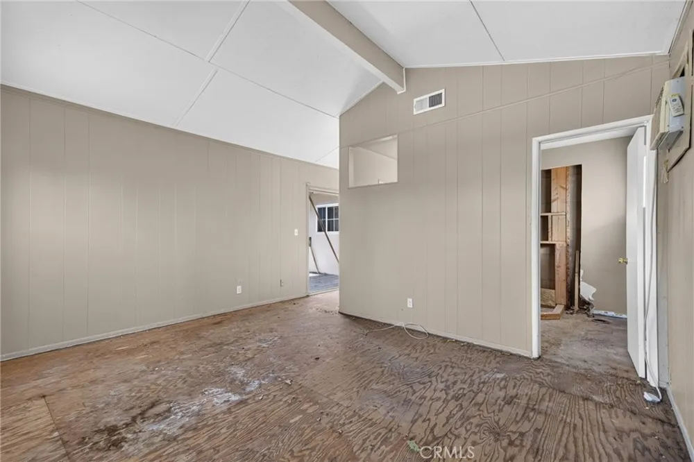 206 E Fig Monrovia, CA 91016