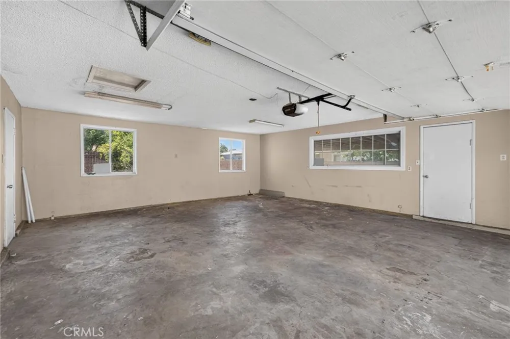 206 E Fig Monrovia, CA 91016