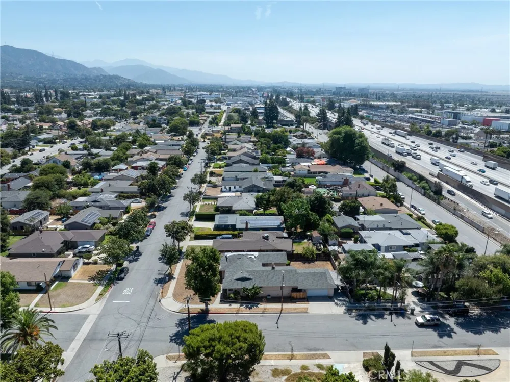 206 E Fig Monrovia, CA 91016