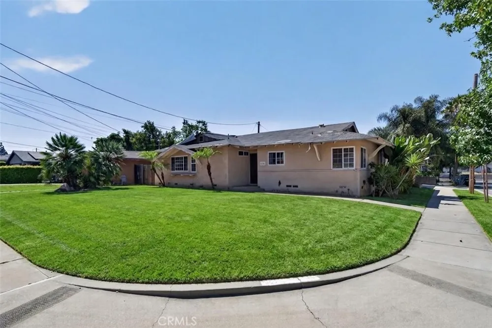 206 E Fig Monrovia, CA 91016