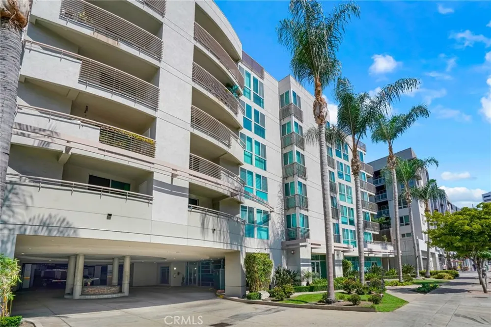 267 S San Pedro #217 Los Angeles, CA 90012