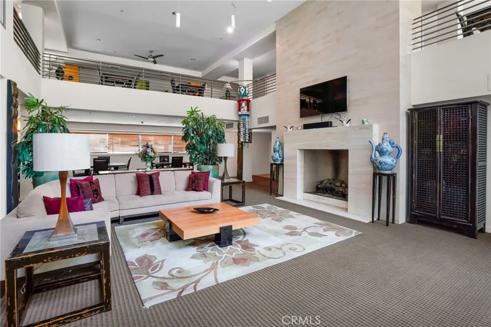 267 S San Pedro #217 Los Angeles, CA 90012