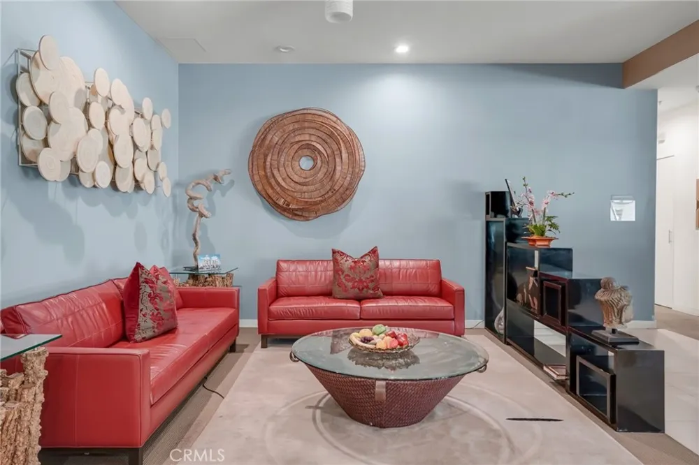 267 S San Pedro #217 Los Angeles, CA 90012