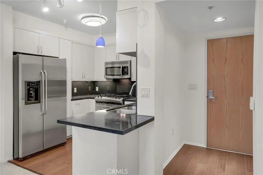 267 S San Pedro #217 Los Angeles, CA 90012