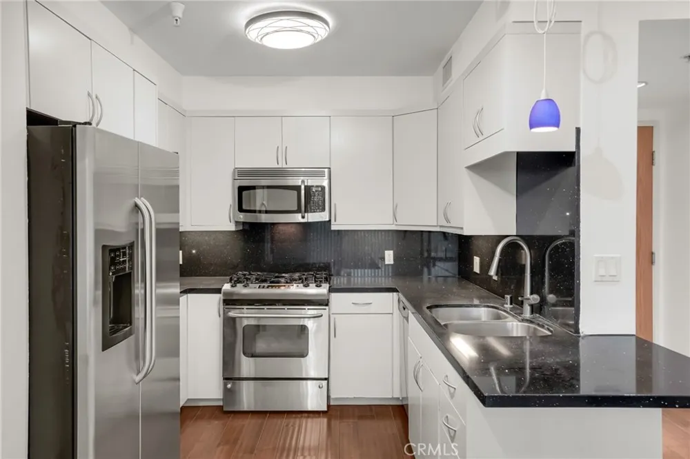 267 S San Pedro #217 Los Angeles, CA 90012