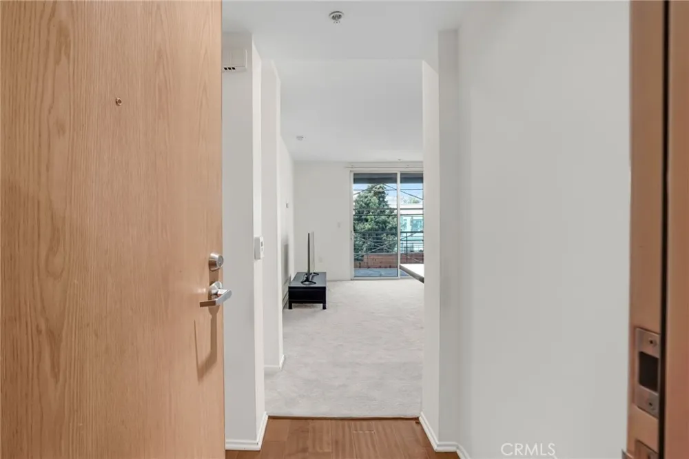 267 S San Pedro #217 Los Angeles, CA 90012