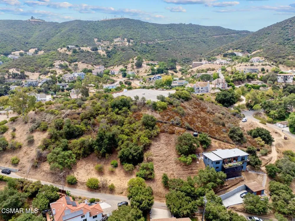 Kathleen Drive Newbury Park, CA 91320