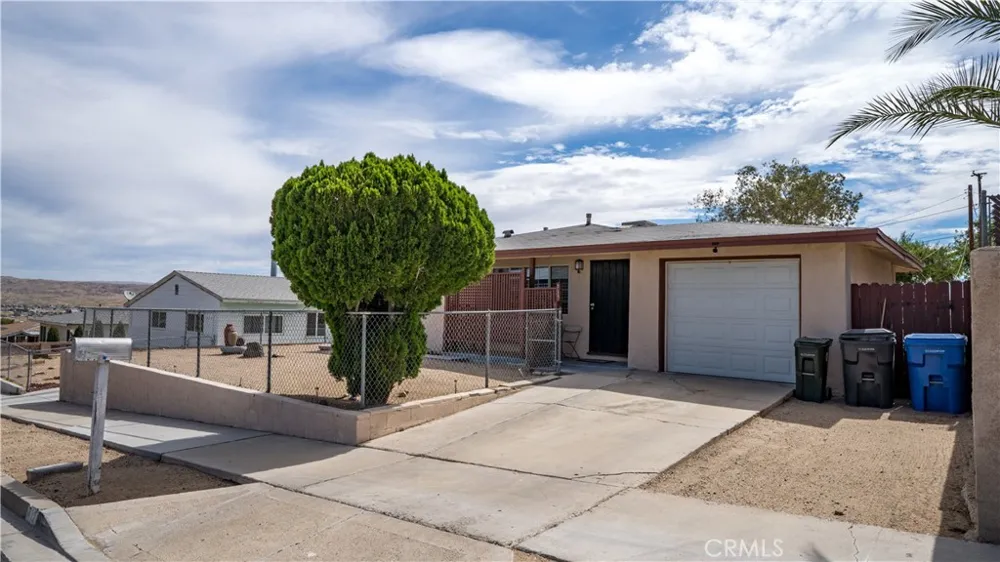 717 Belinda Barstow, CA 92311