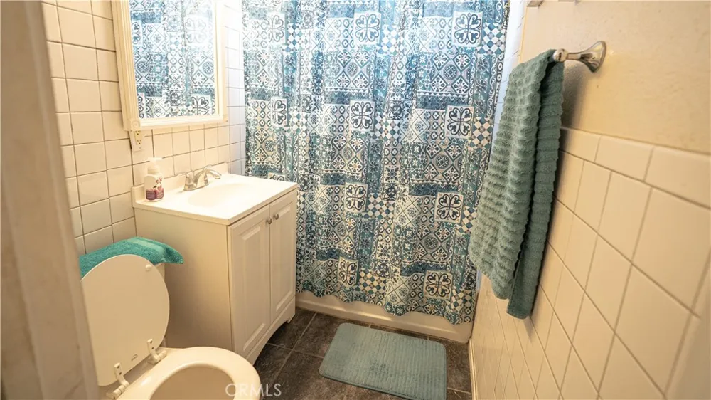 717 Belinda Barstow, CA 92311