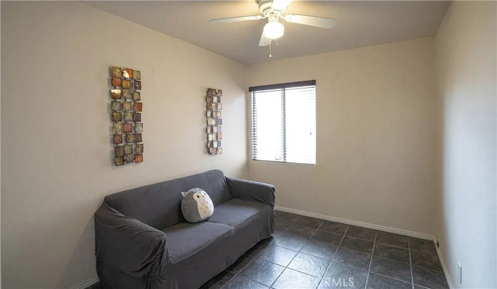 717 Belinda Barstow, CA 92311