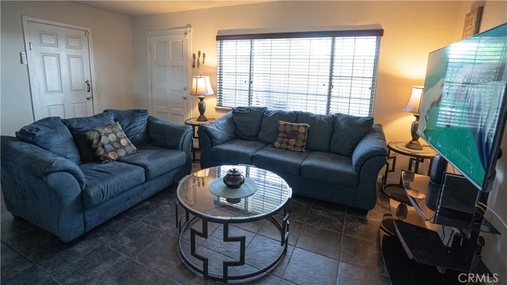 717 Belinda Barstow, CA 92311