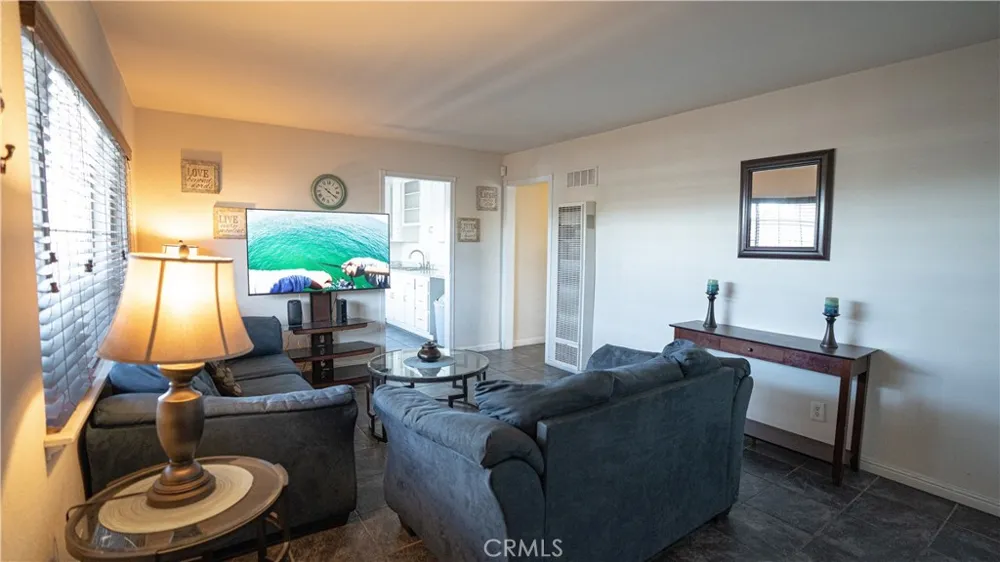 717 Belinda Barstow, CA 92311