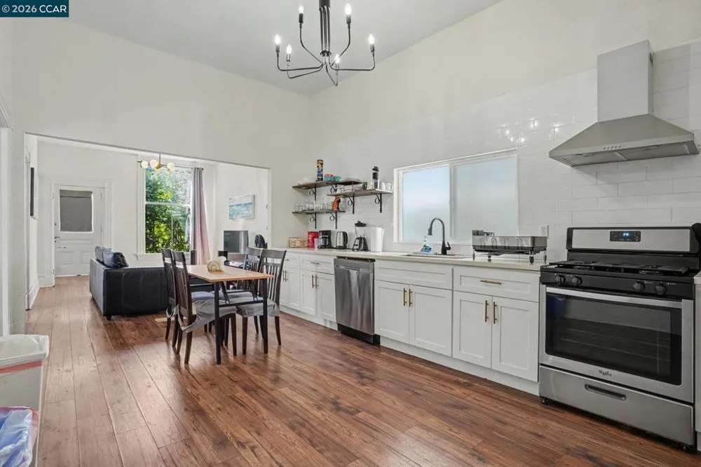 3414 Andover St. Oakland, CA 94609
