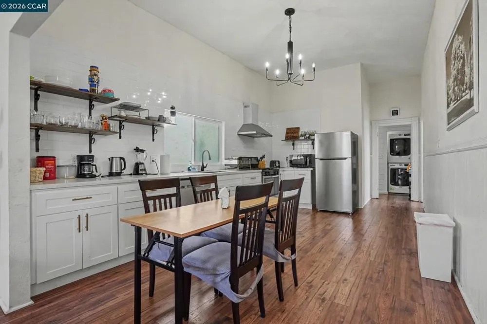 3414 Andover St. Oakland, CA 94609