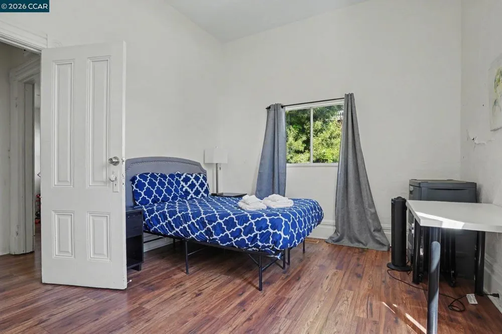 3414 Andover St. Oakland, CA 94609