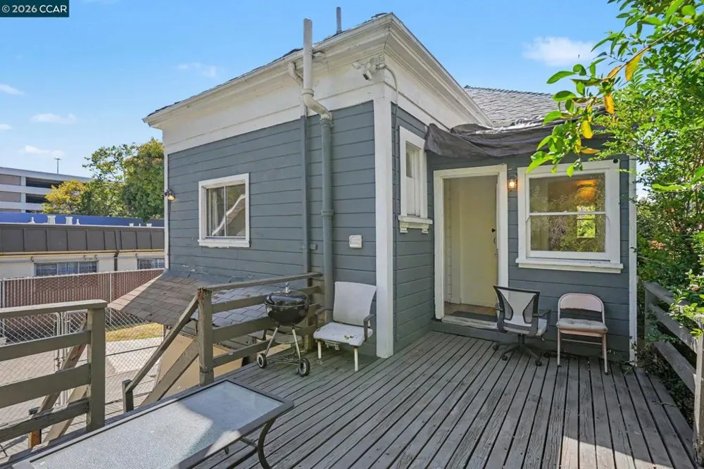 3414 Andover St. Oakland, CA 94609