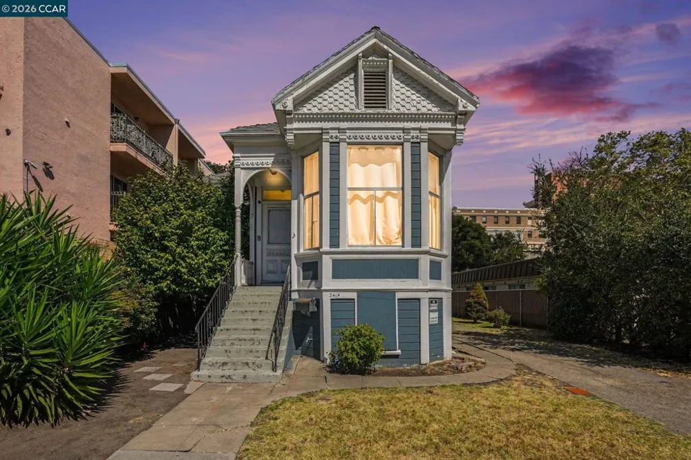 3414 Andover St. Oakland, CA 94609