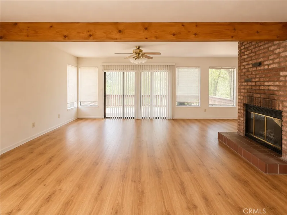 6364 Spruce Angelus Oaks, CA 92305