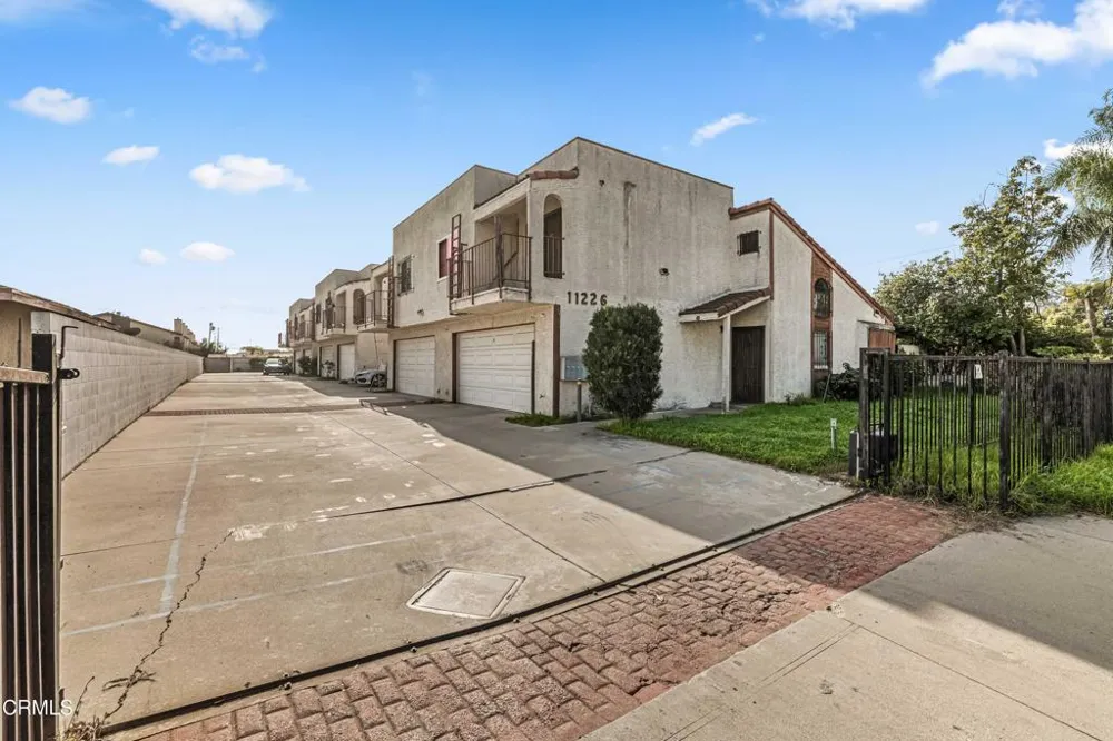 11226 Elliott Avenue #E El Monte, CA 91733