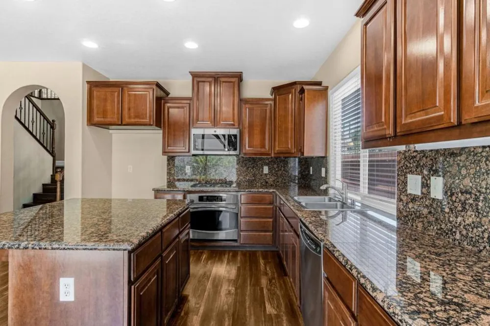 7113 E Garland Avenue Fresno, CA 93737