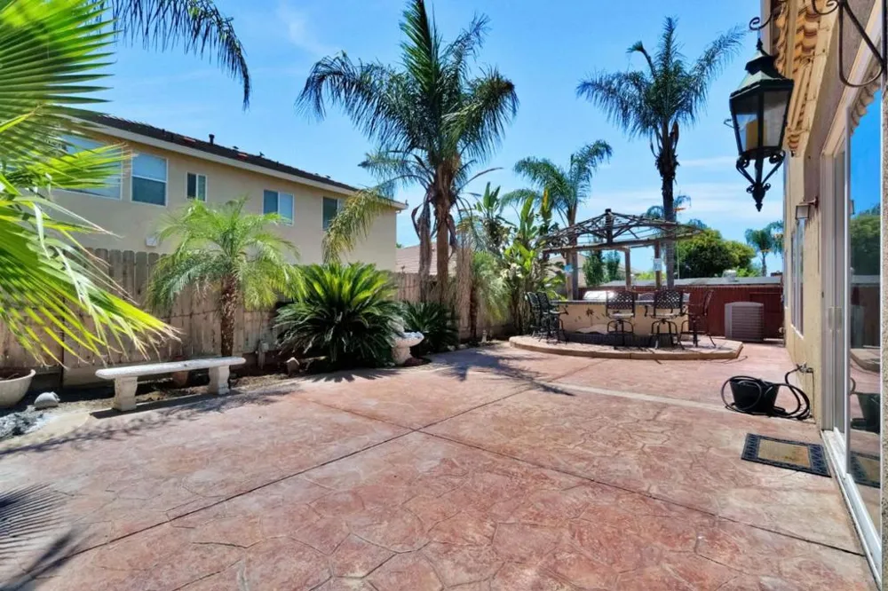 7113 E Garland Avenue Fresno, CA 93737