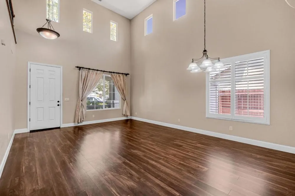 7113 E Garland Avenue Fresno, CA 93737