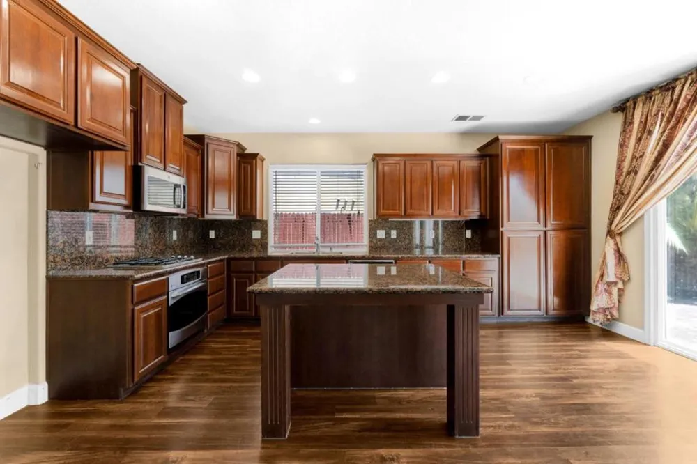 7113 E Garland Avenue Fresno, CA 93737