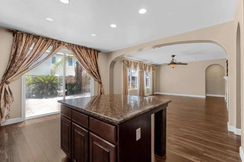 7113 E Garland Avenue Fresno, CA 93737