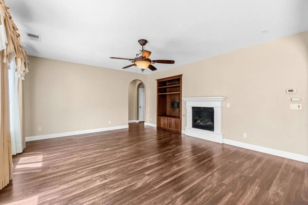 7113 E Garland Avenue Fresno, CA 93737