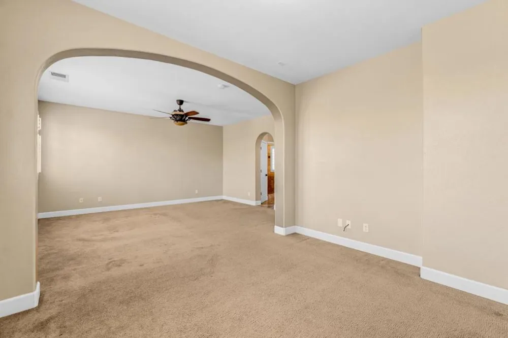 7113 E Garland Avenue Fresno, CA 93737