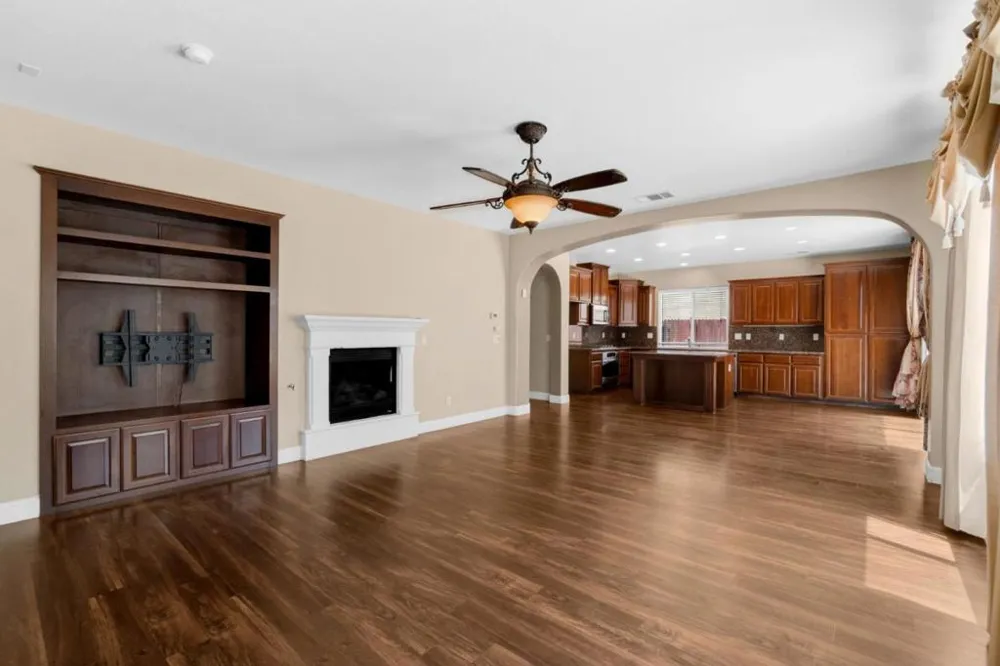 7113 E Garland Avenue Fresno, CA 93737