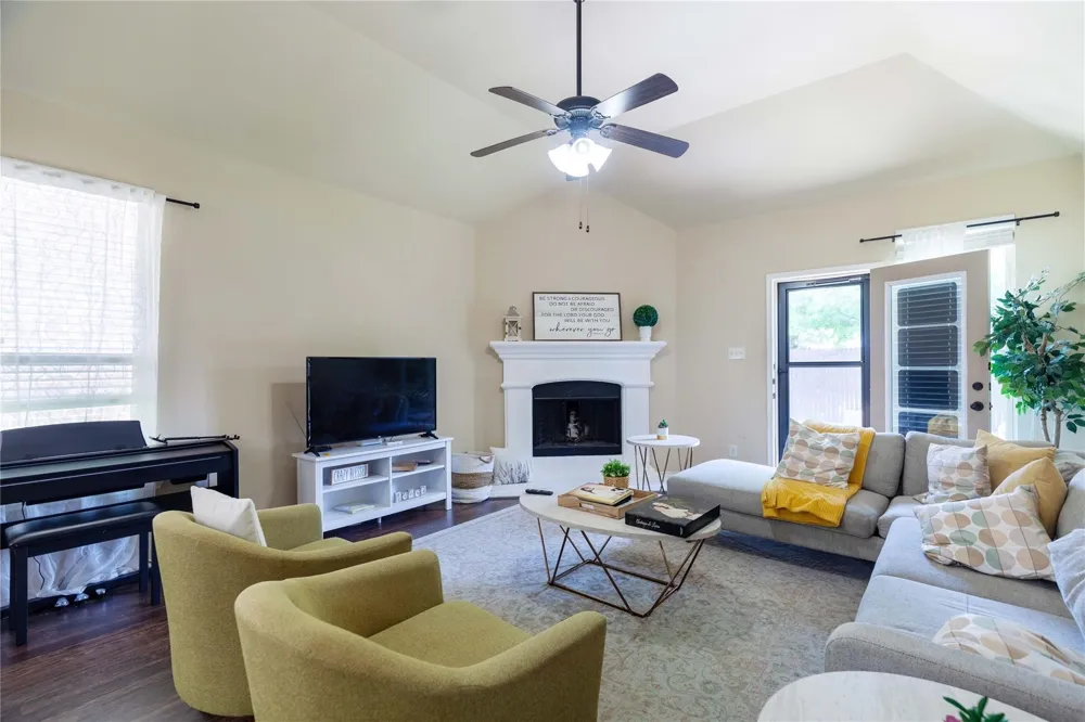10113 Old Eagle River Lane McKinney, TX 75072