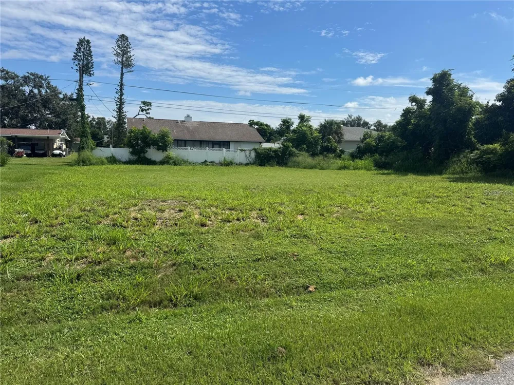 ROSLYN ROAD Venice, FL 34293