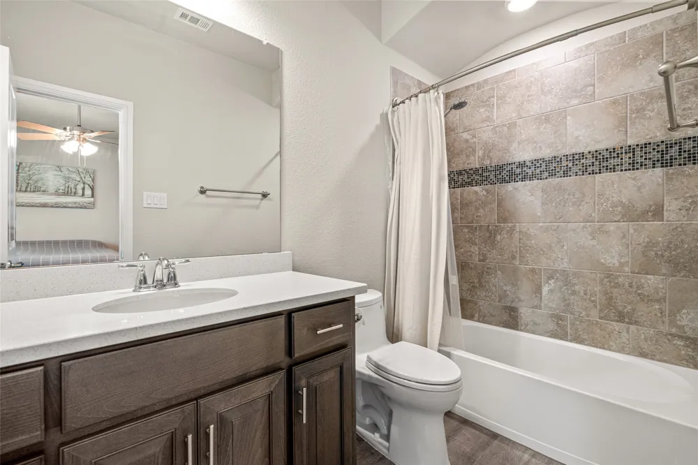 14856 Gladstone Drive Aledo, TX 76008