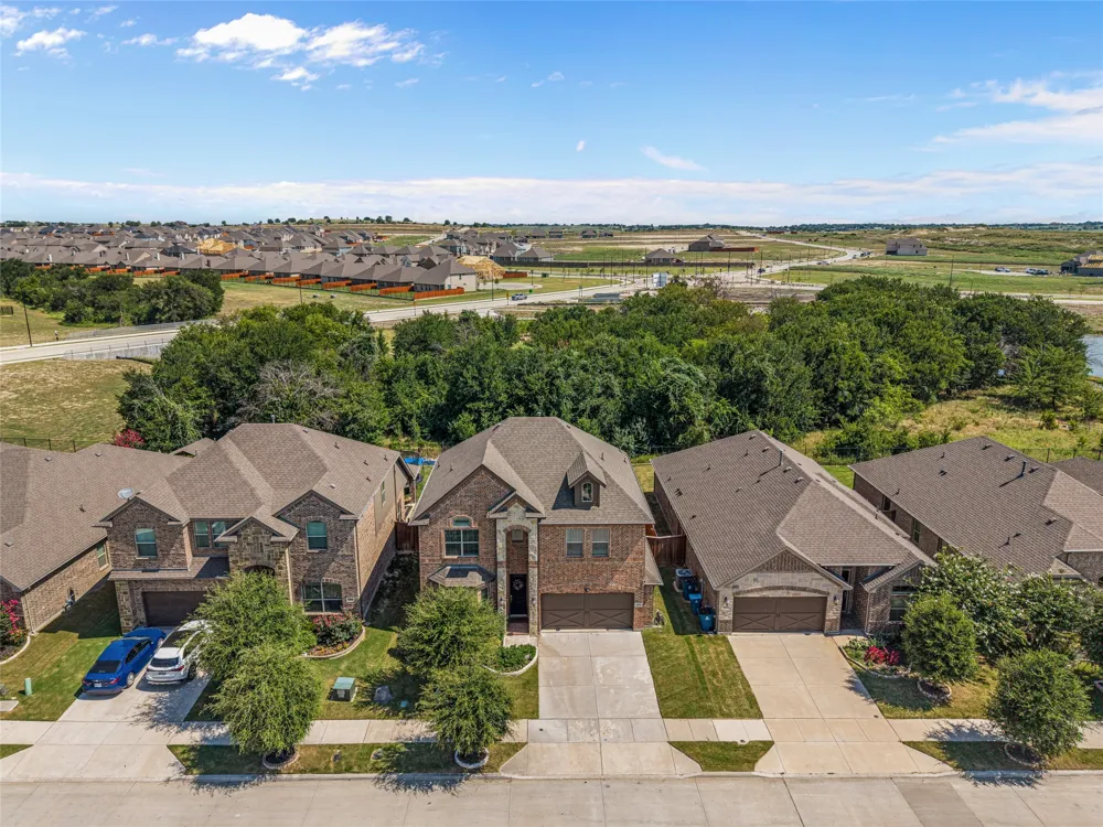 14856 Gladstone Drive Aledo, TX 76008