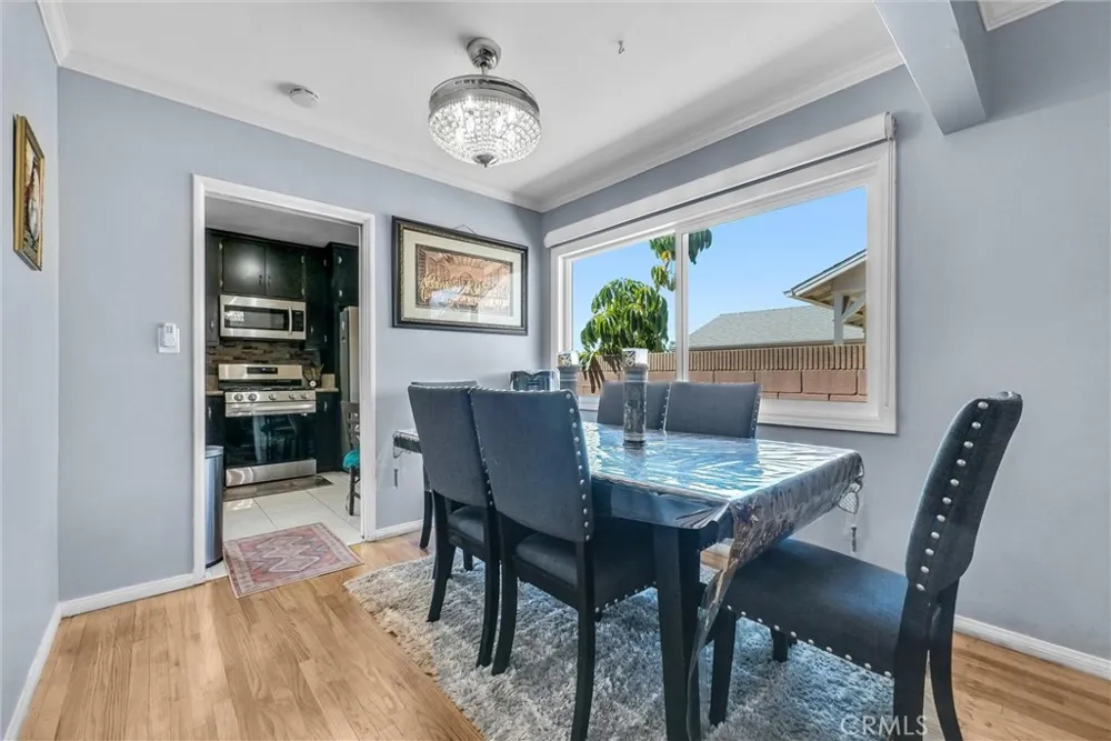 449 E Haltern Glendora, CA 91740