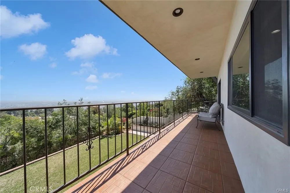 3 Mustang Road Rancho Palos Verdes, CA 90275