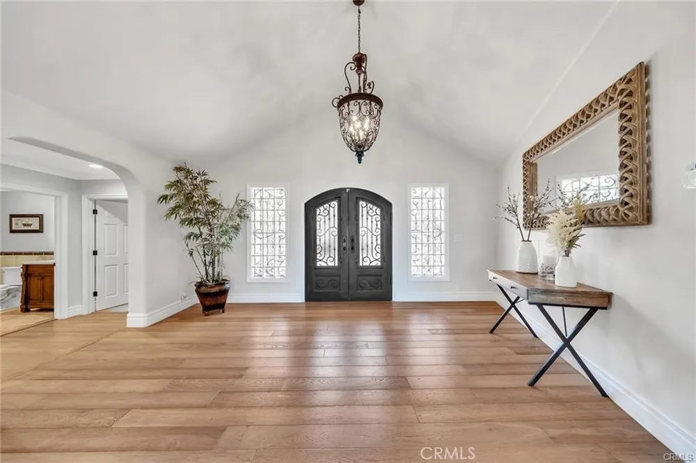 3 Mustang Road Rancho Palos Verdes, CA 90275