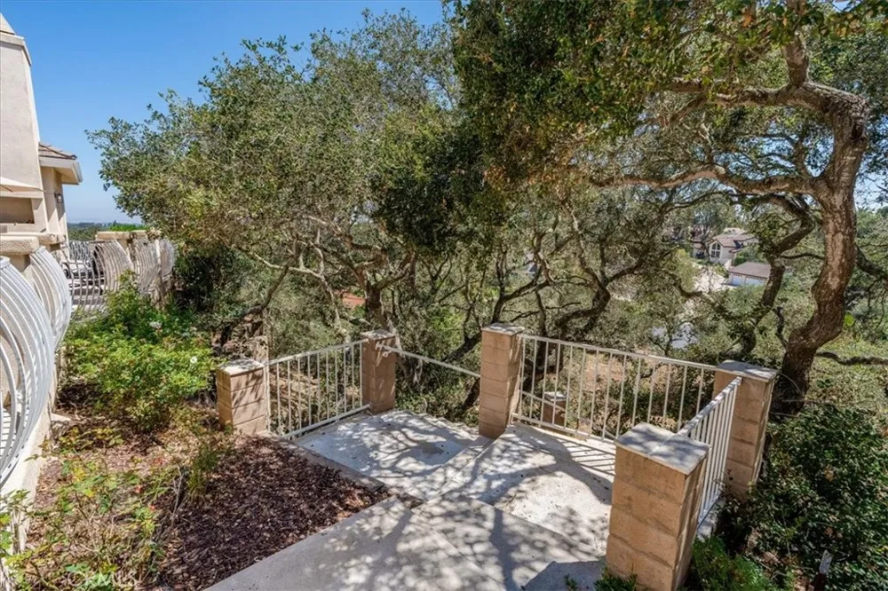 6024 Quail Court Santa Maria, CA 93455