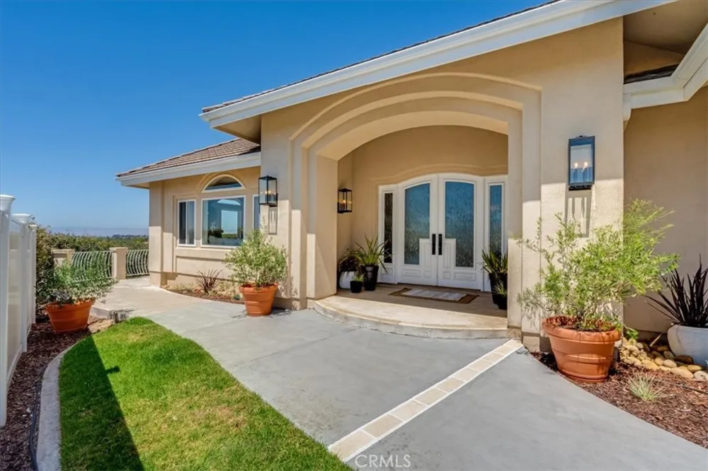 6024 Quail Court Santa Maria, CA 93455