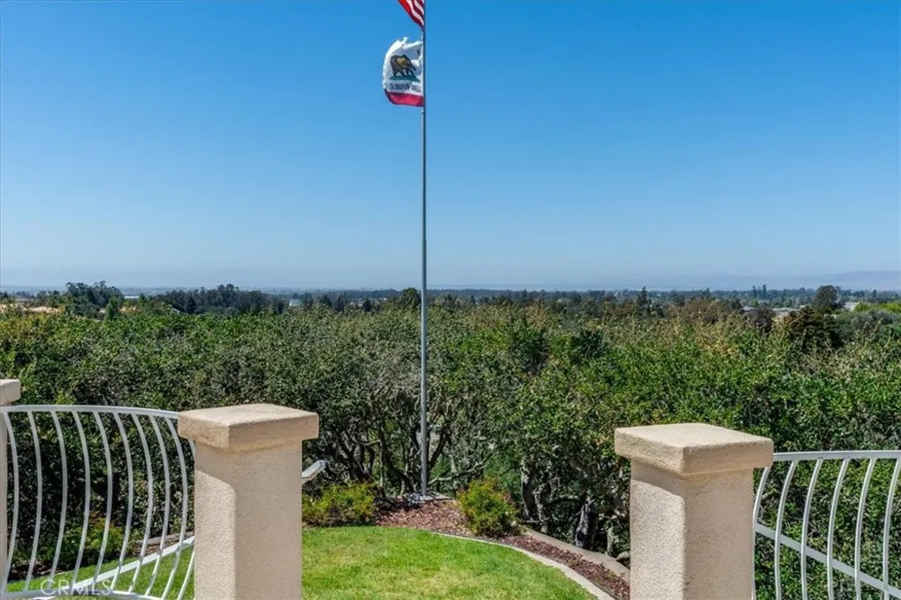 6024 Quail Court Santa Maria, CA 93455