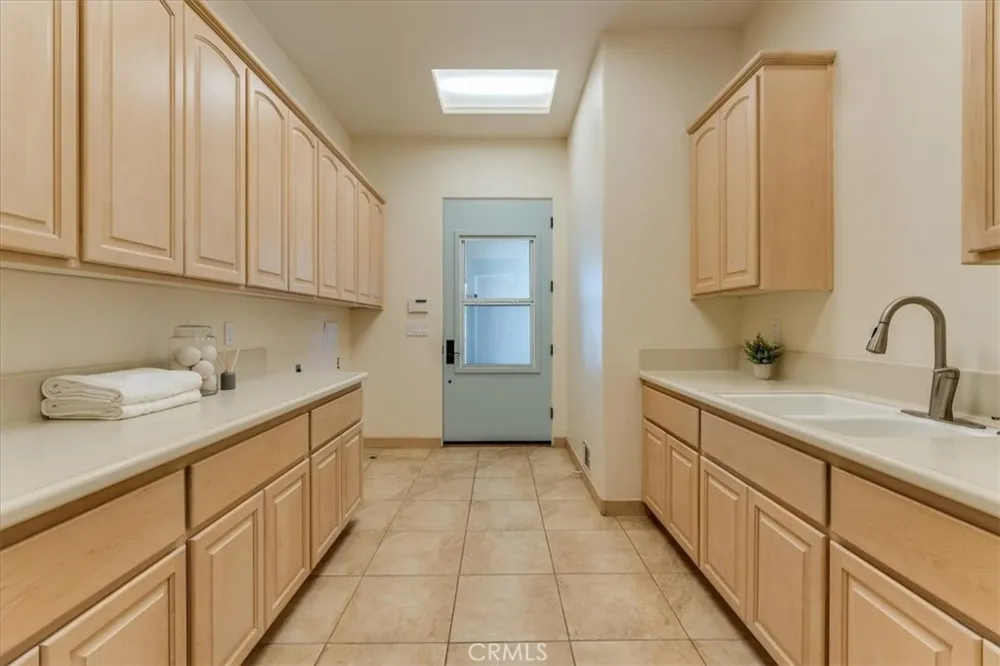 6024 Quail Court Santa Maria, CA 93455