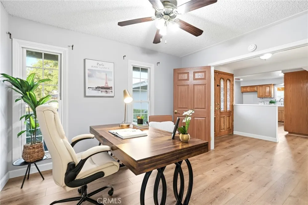 823 Delancey Ave San Dimas, CA 91773