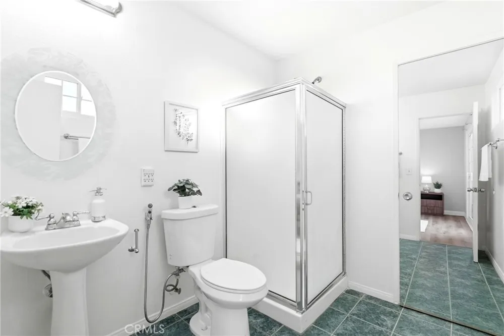 823 Delancey Ave San Dimas, CA 91773