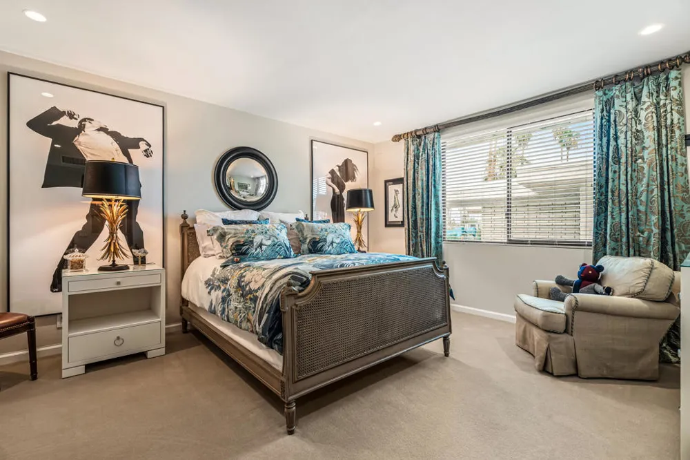 2162 S La Paz Way Palm Springs, CA 92264