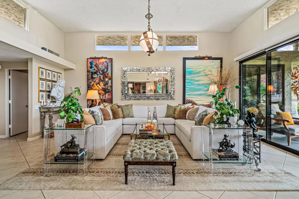2162 S La Paz Way Palm Springs, CA 92264