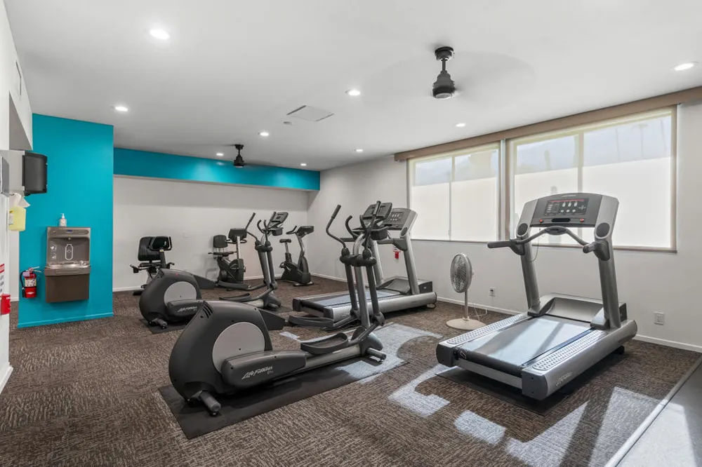 2162 S La Paz Way Palm Springs, CA 92264