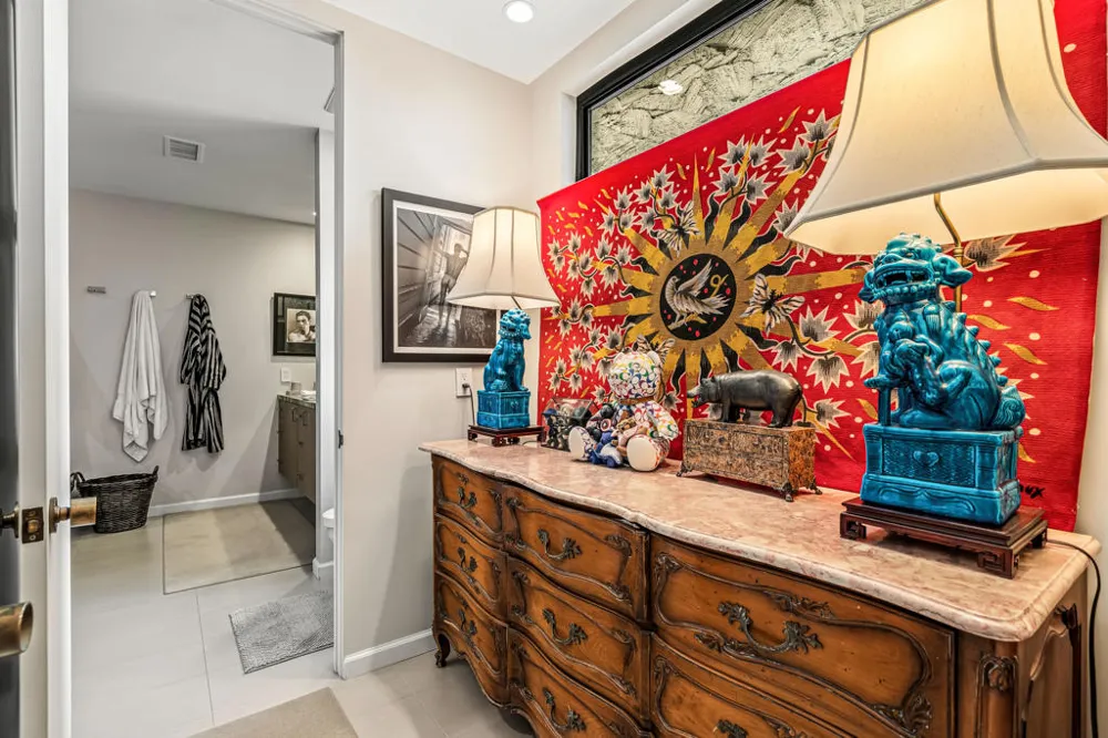 2162 S La Paz Way Palm Springs, CA 92264