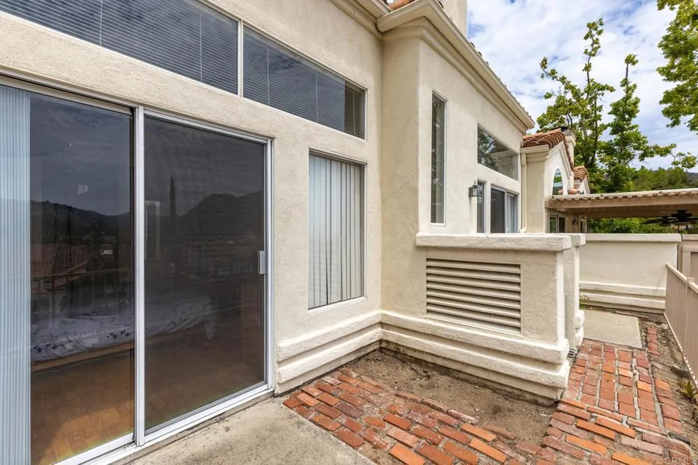 29665 Castle Creek Ln Escondido, CA 92026