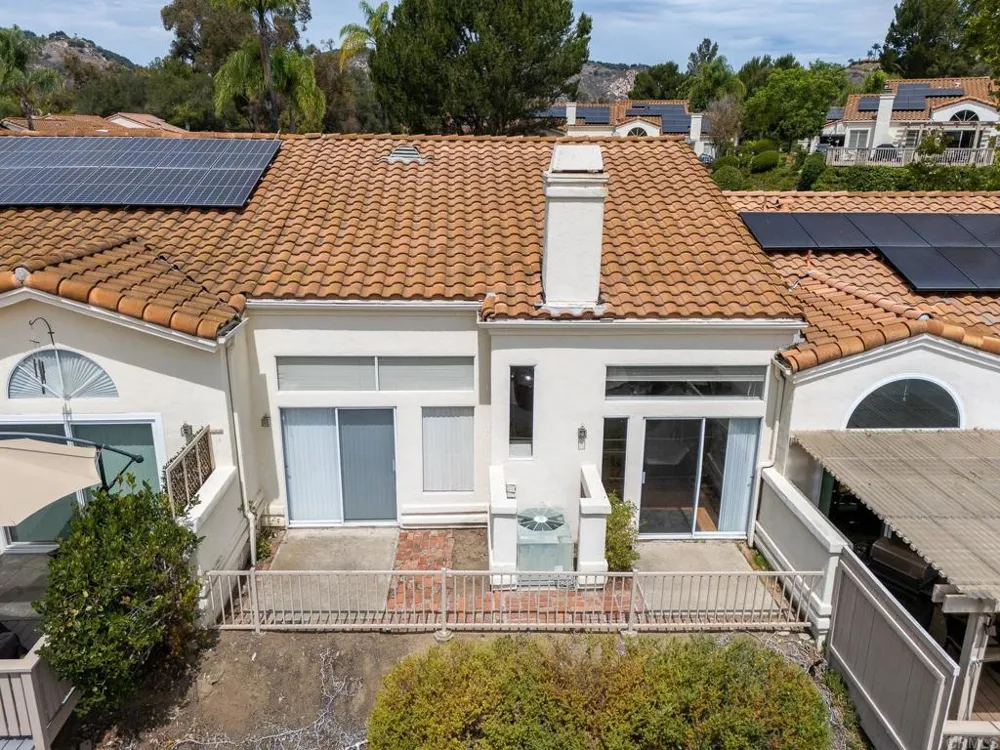 29665 Castle Creek Ln Escondido, CA 92026